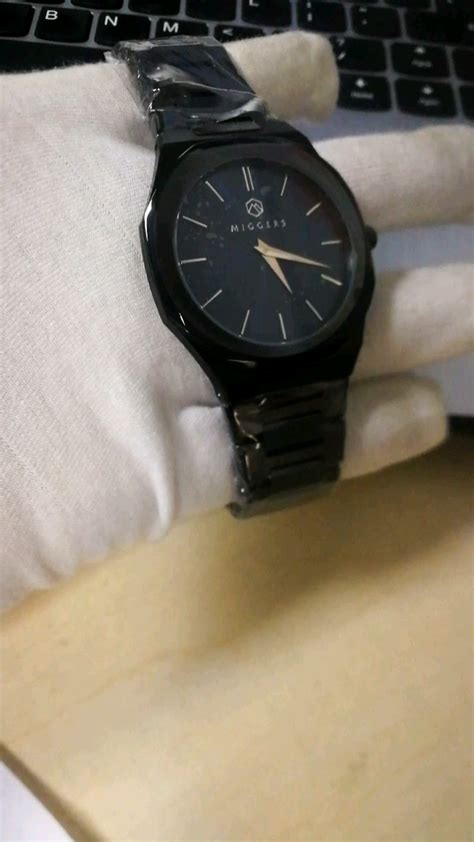 We accept branded watches at a low .
